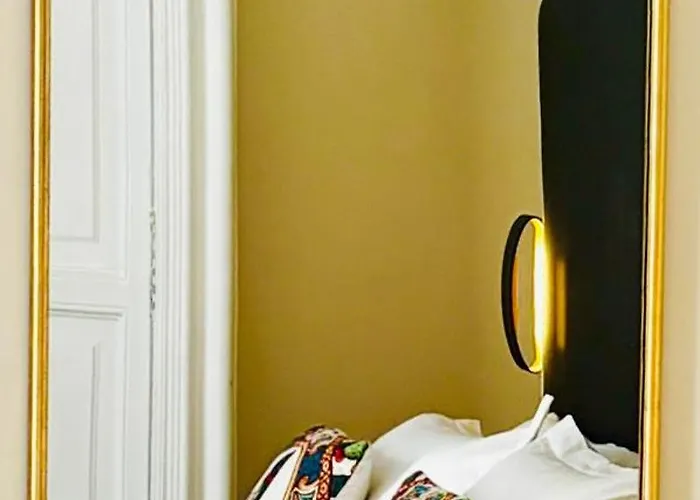 Voglia 'e Turnà Naples