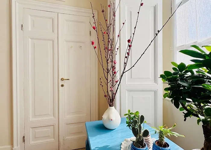 Voglia 'e Turnà Naples