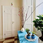 Voglia 'e Turna Naples