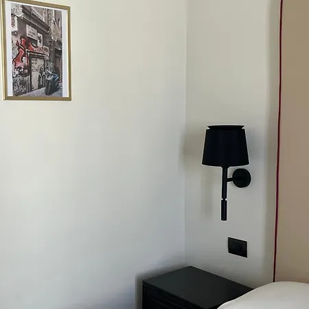 Pensión Voglia 'e Turna Nápoles